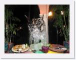 IMG_1366 * Buffet Ice sculpture * 2048 x 1536 * (1.44MB)